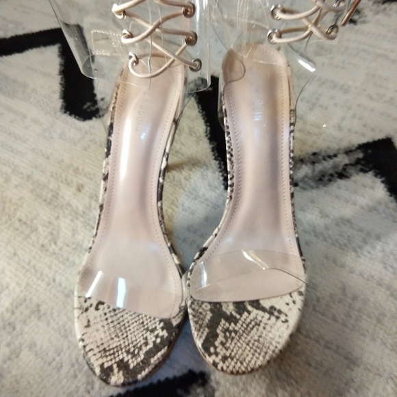 Snake Print Lace Sandal - Picture 2 of 5